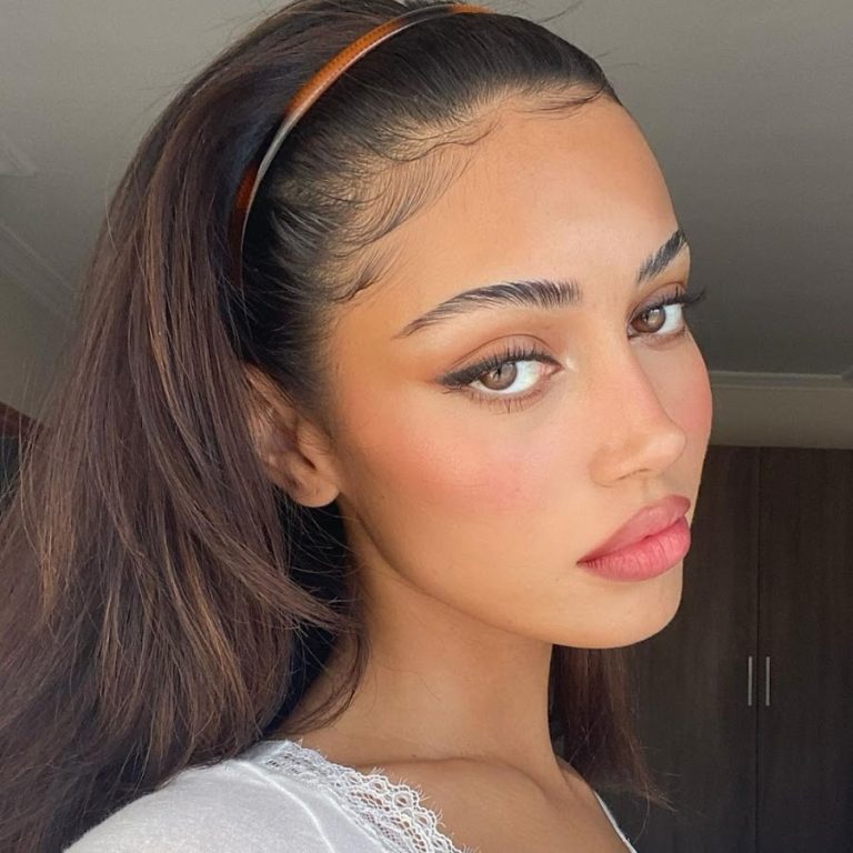 Did Cindy Kimberly Undergo Plastic Surgery? Body Measurements and More ...