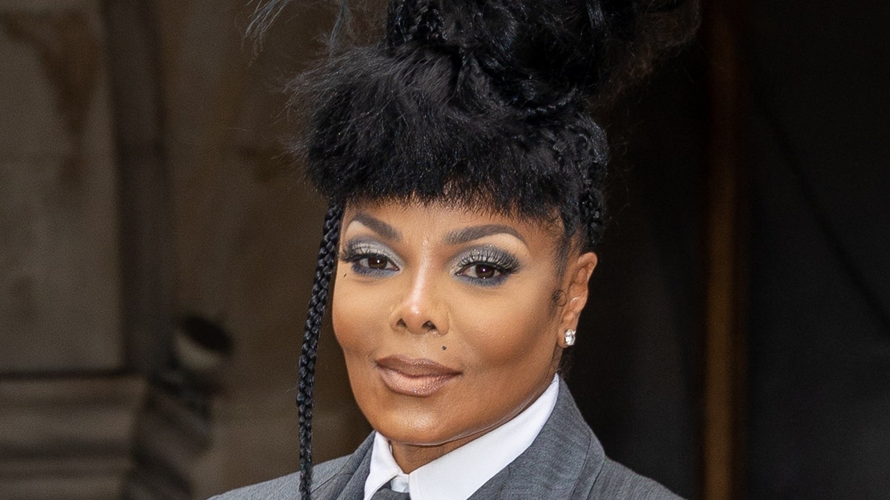 Janet Jackson’s Nose Job and Plastic Surgery Speculations Explained