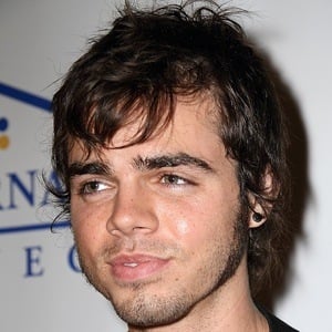 Reid Ewing’s Journey: From Nose Job to Confident Plastic Surgery Choices