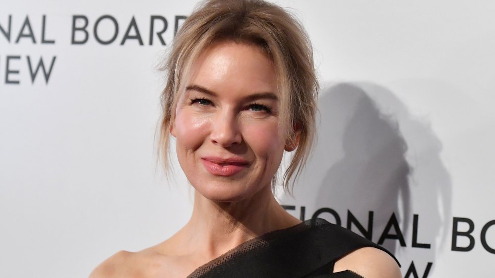 Renée Zellweger’s Evolving Look: Eyelid Surgery and Plastic Surgery Speculations